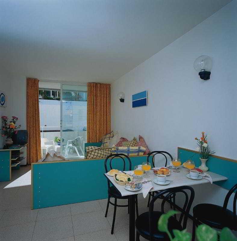 Apartments Lloret Sun Lloret de Mar Bagian luar foto