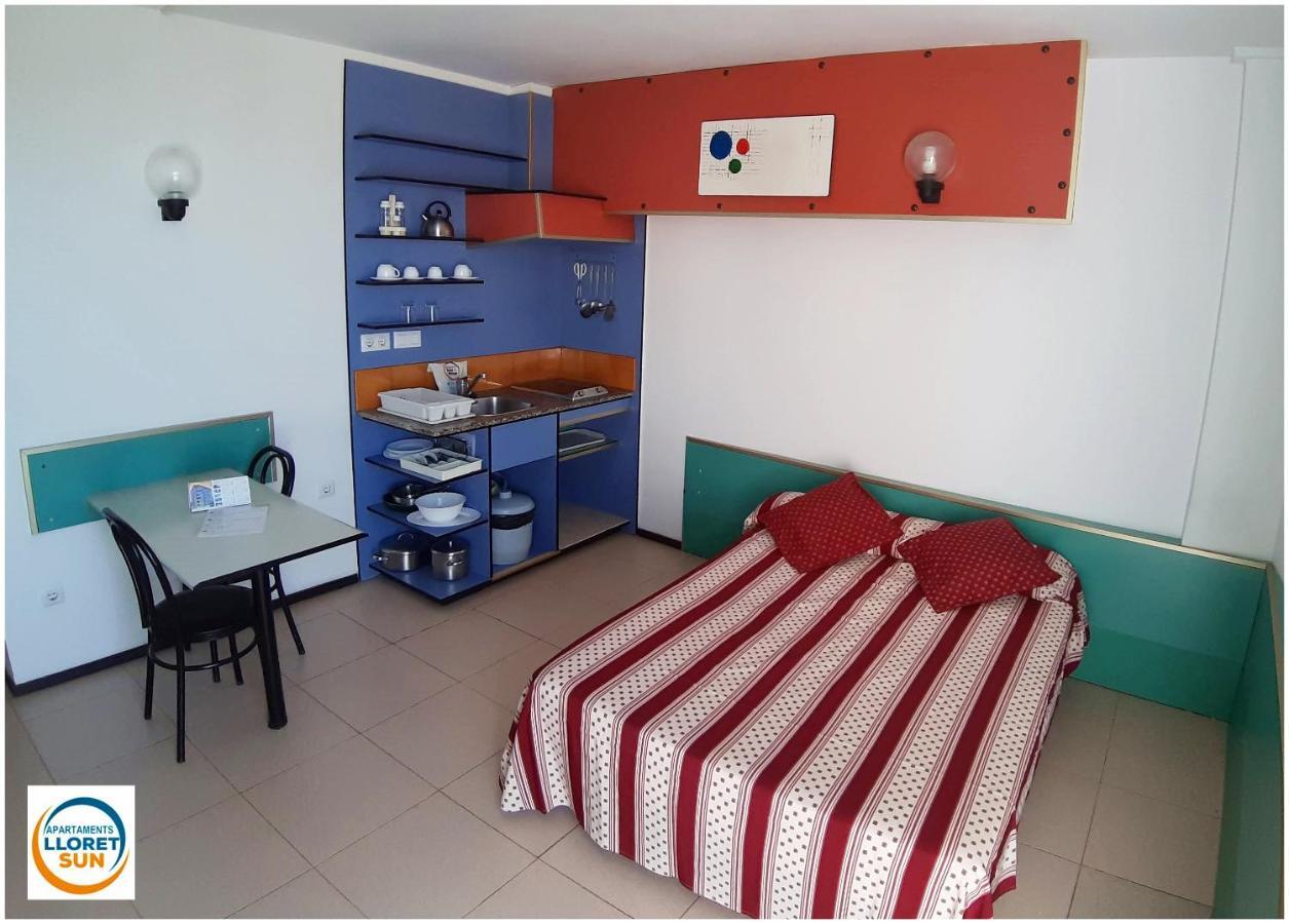 Apartments Lloret Sun Lloret de Mar Bagian luar foto